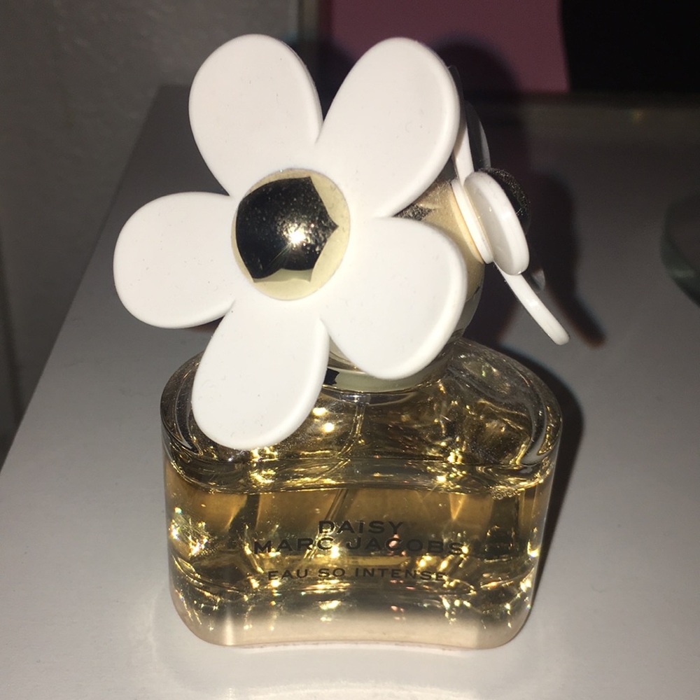 Daisy Marc Jacobs so Intense